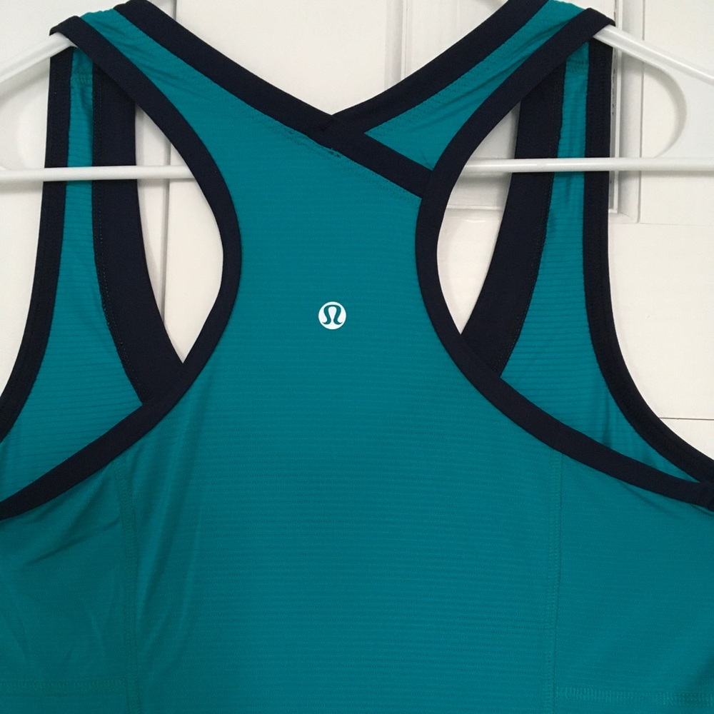 Lululemon Racerback Tank Size 10 - Picture 2 of 7